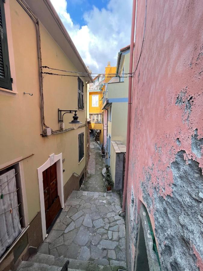 L'Emporio Rooms Manarola Exterior foto